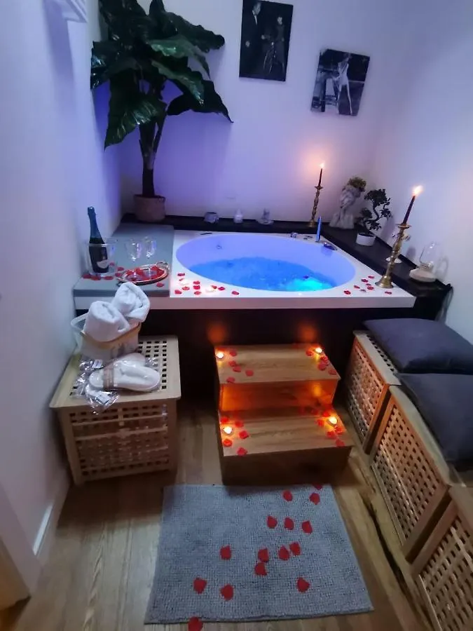 Corte Dei Lombardi Apartment Naples