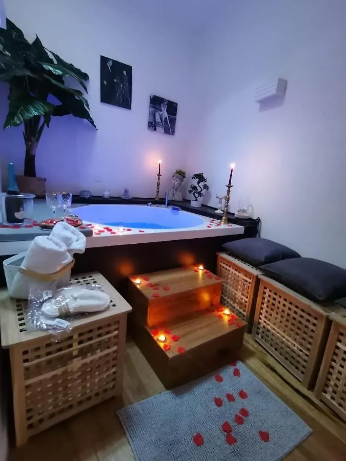 Corte Dei Lombardi Apartment Naples