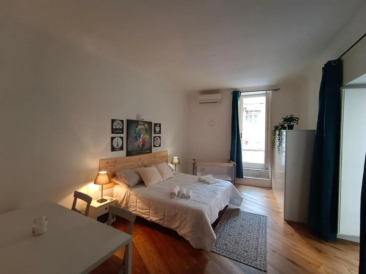 Corte Dei Lombardi Apartment Naples