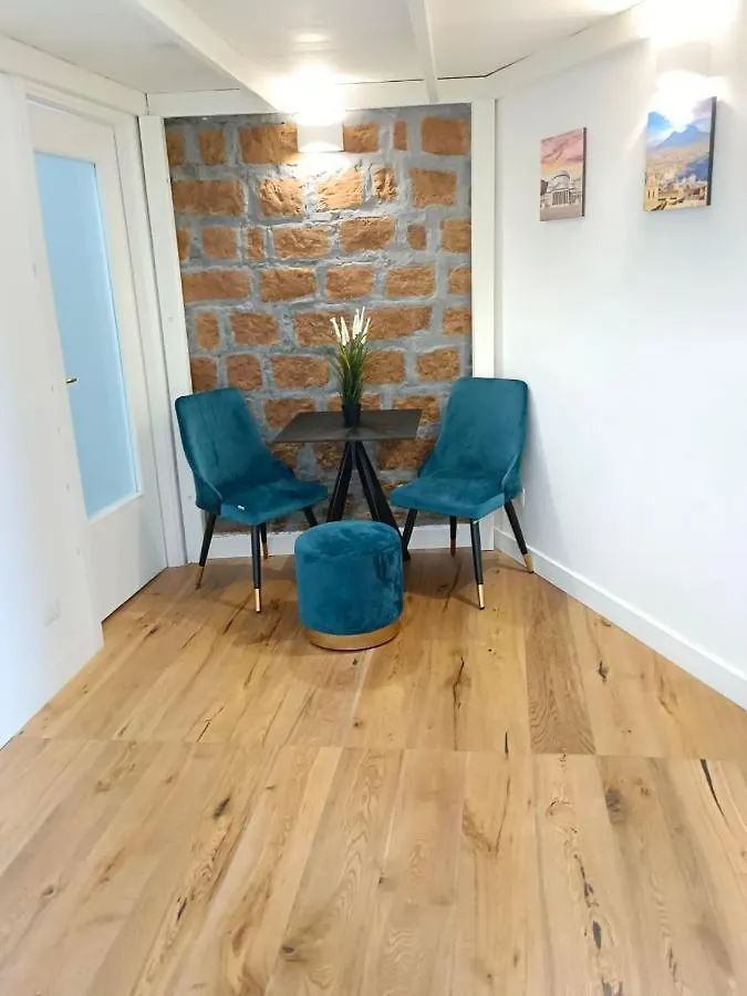 Corte Dei Lombardi Apartment Naples